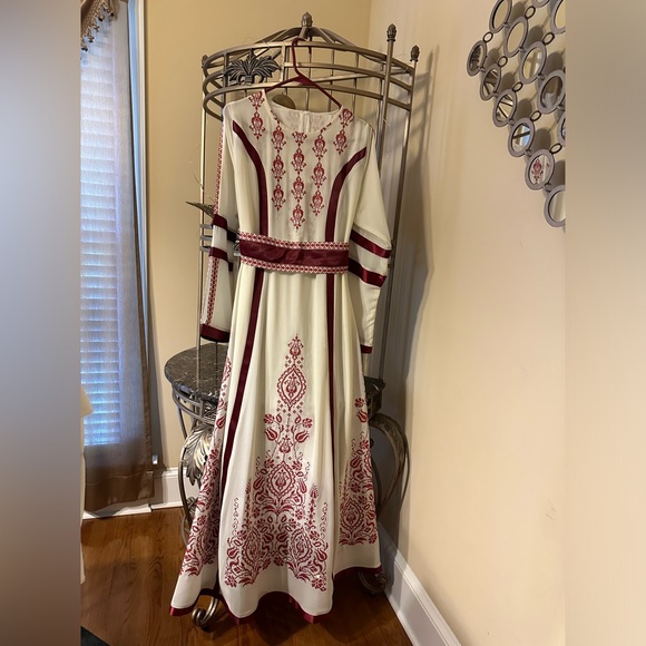 New without tag  3  peice  thobe  size   M/L ( only 1 left 🌺🎁 - Picture 3 of 12